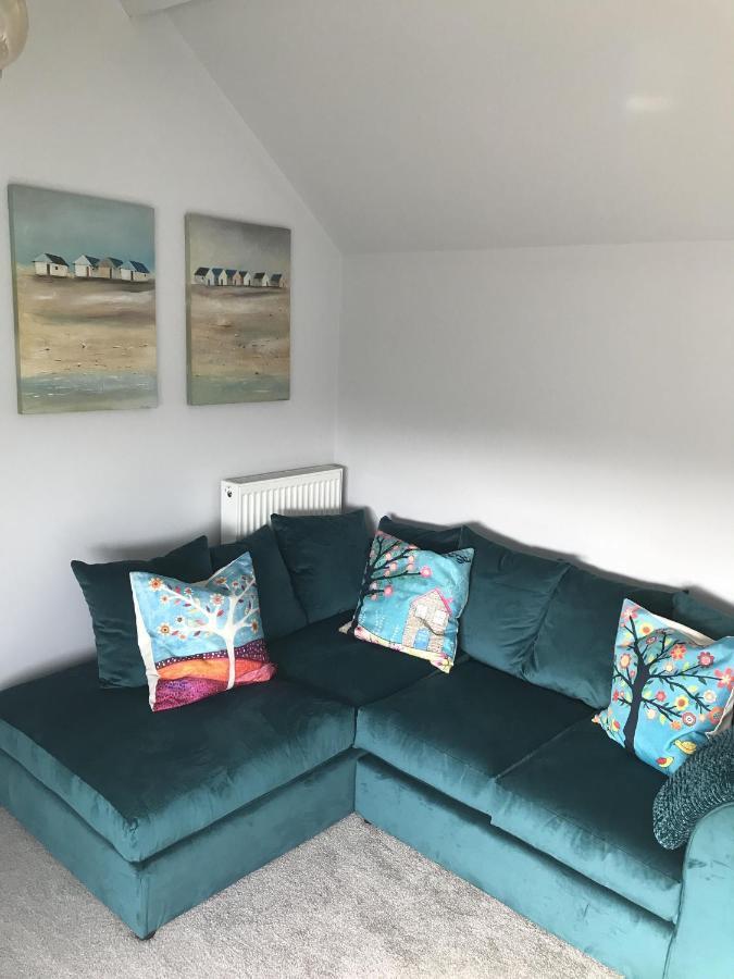 Holiday home Traeth Arian *